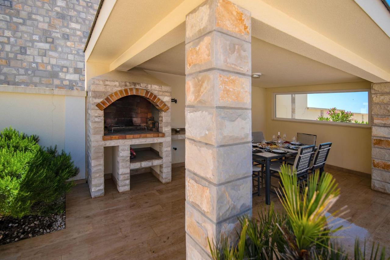 Luxury Villa Miriam With Private Pool And Jet Pool Near Dubrovnik Ivanica 외부 사진
